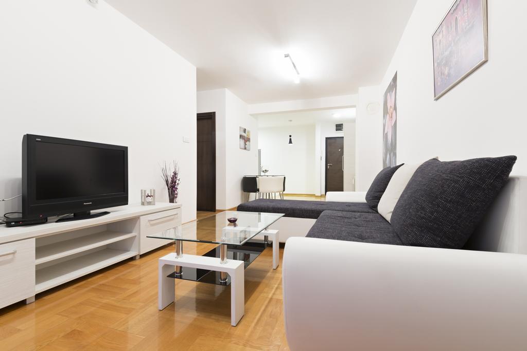 Prima Apartmani Beograd Szoba fotó