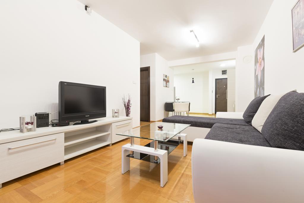 Prima Apartmani Beograd Szoba fotó