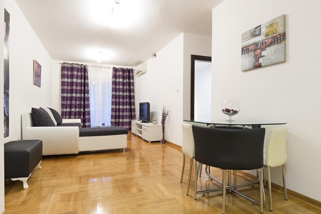 Prima Apartmani Beograd Szoba fotó