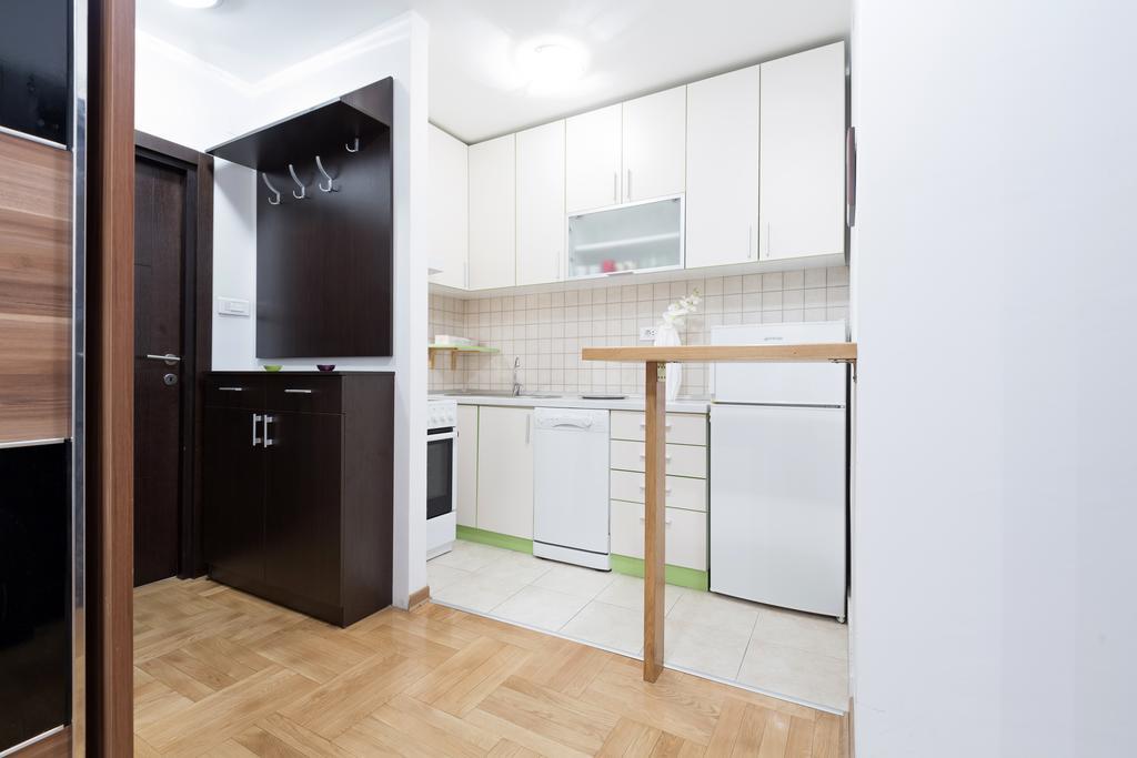 Prima Apartmani Beograd Szoba fotó